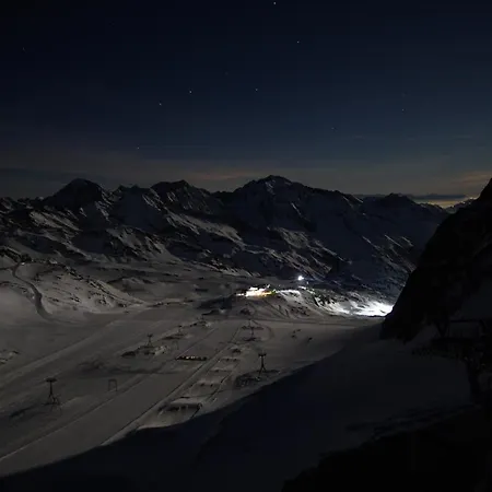 奥弗·托马斯和麦克拉的假日公寓 * 施图拜河谷新施蒂夫特