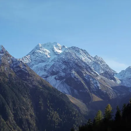 公寓 奥弗·托马斯和麦克拉的假日公寓